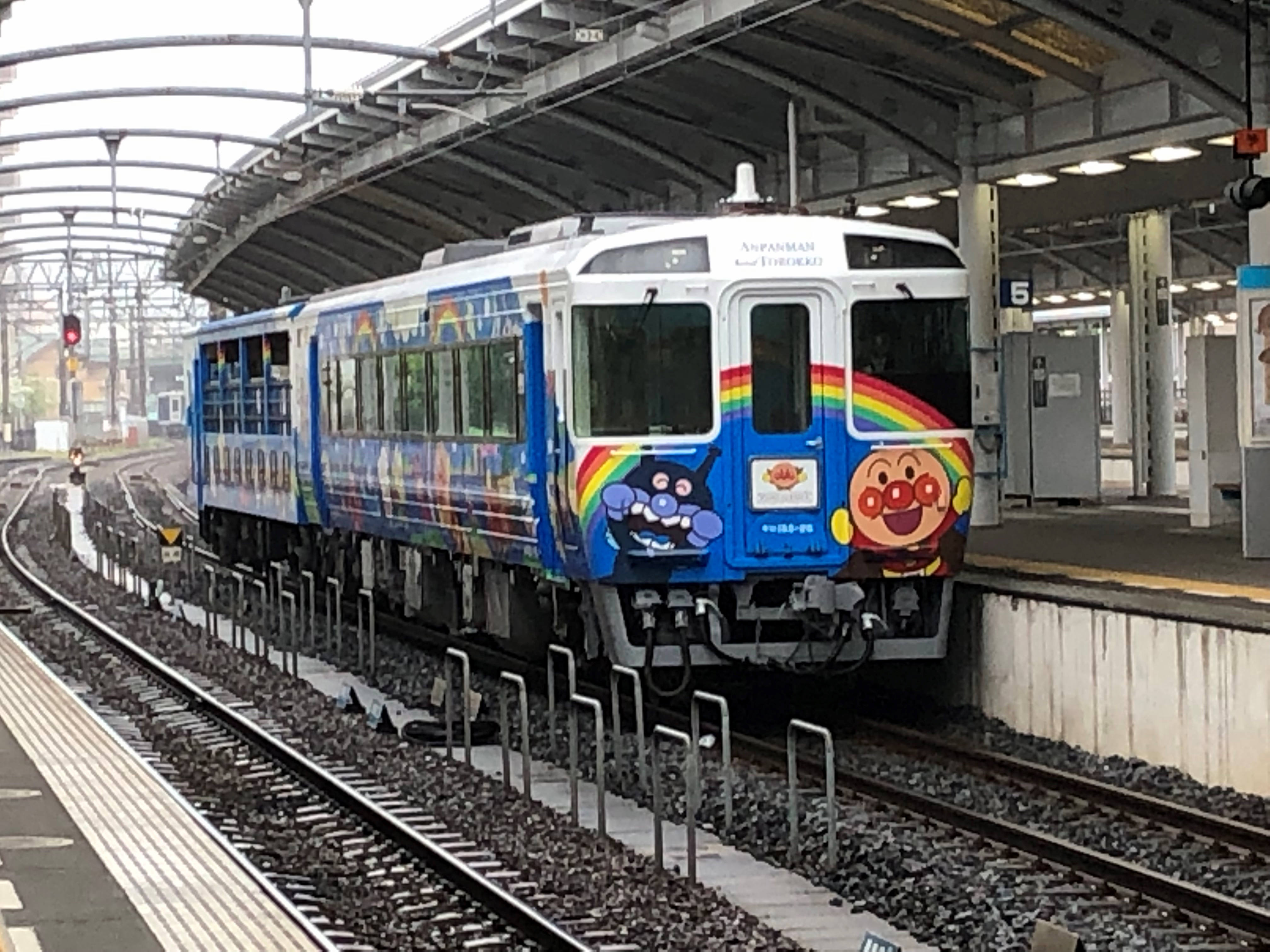 アンパンマントロッコ号